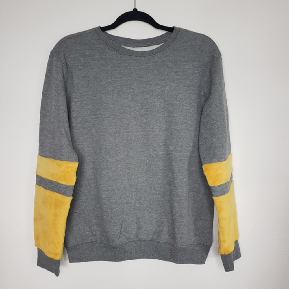 COLD CRUSH SWEATSHIRT⭐